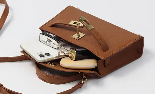 DIY-Leather-Clutch-Bag-Perfect-for-Weddings-and-Parties-2