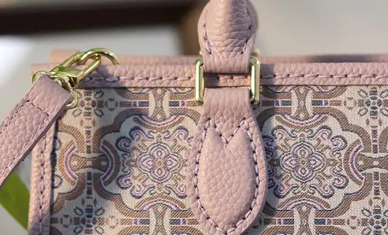 Horizontal Tote Bag-fabric and Leather Horizontal Tote Bag-fabric and Leather