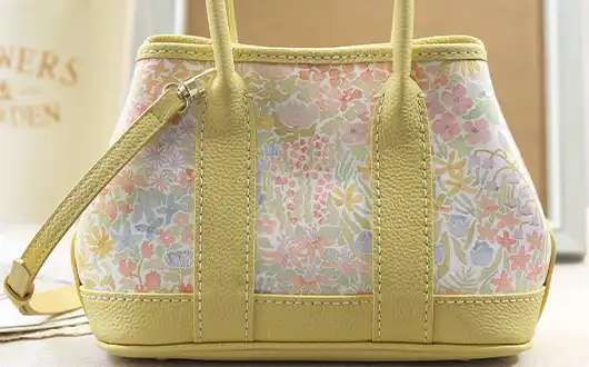 Customizing Your Leather Commuter Bag Design