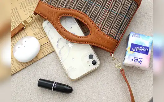 Daily storage capacity of handmade splicing bag